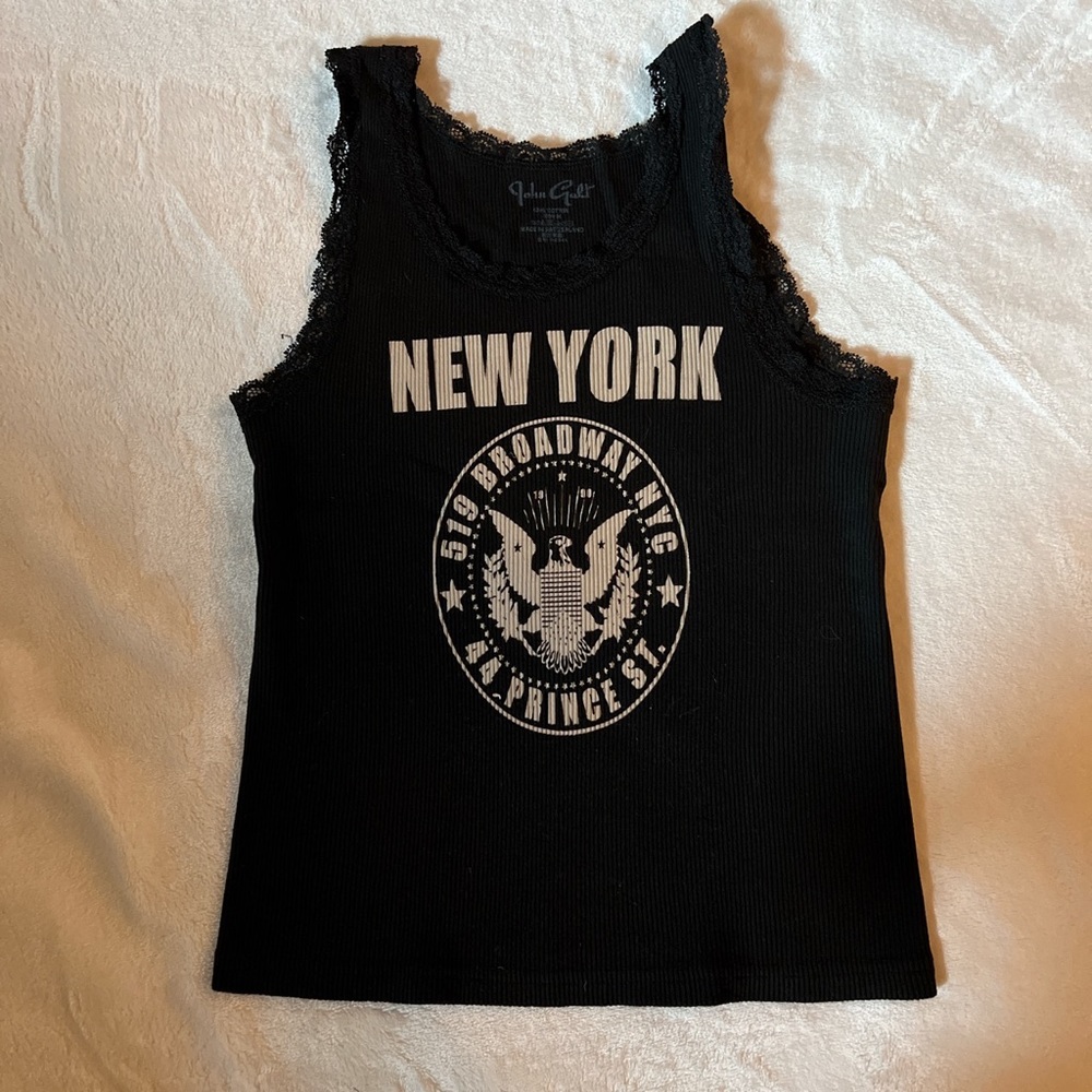Brandy Melville Black New York Tank🖤🖤🖤